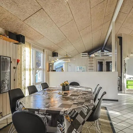 In Glesborg With Sauna בית נופש