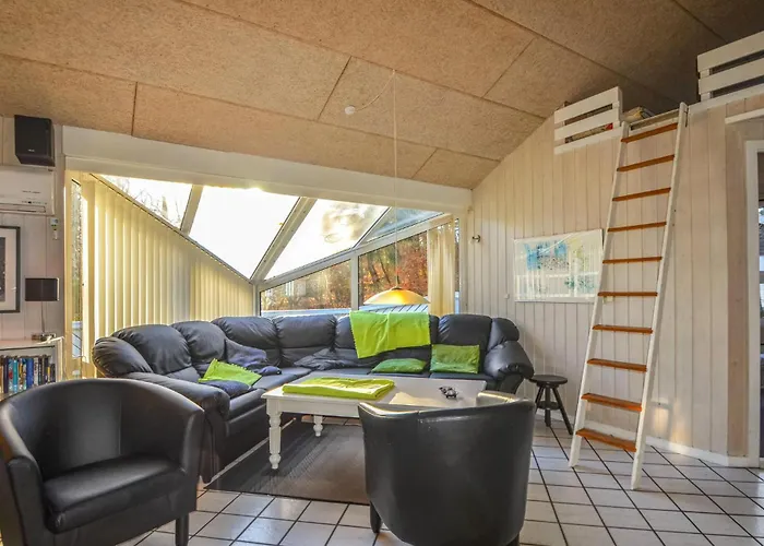 In Glesborg With Sauna * Glesborg